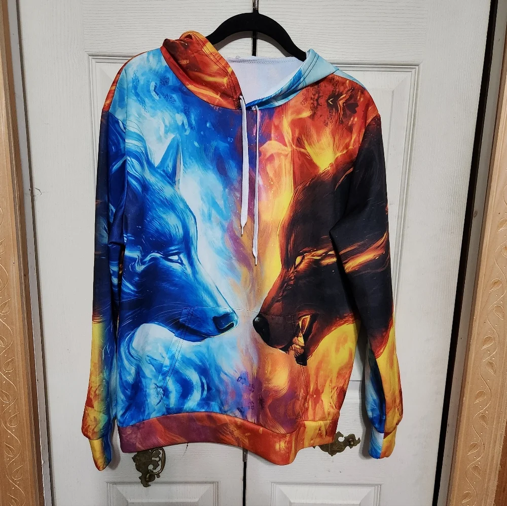 Colorful Wolf Graphic Hoodie - Picture 5 of 10